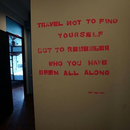 Puck Hostel 曼谷 外观 照片