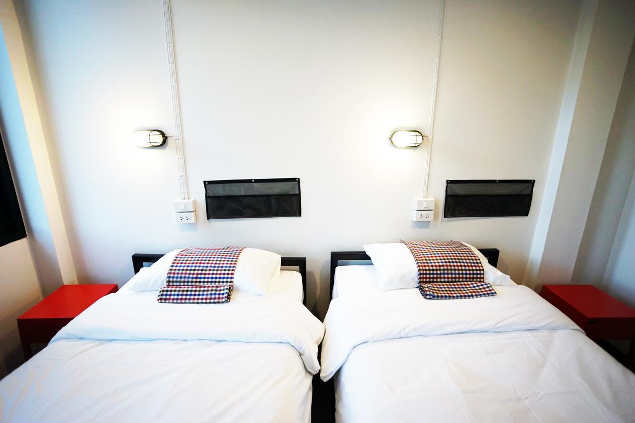 Puck Hostel 曼谷 外观 照片