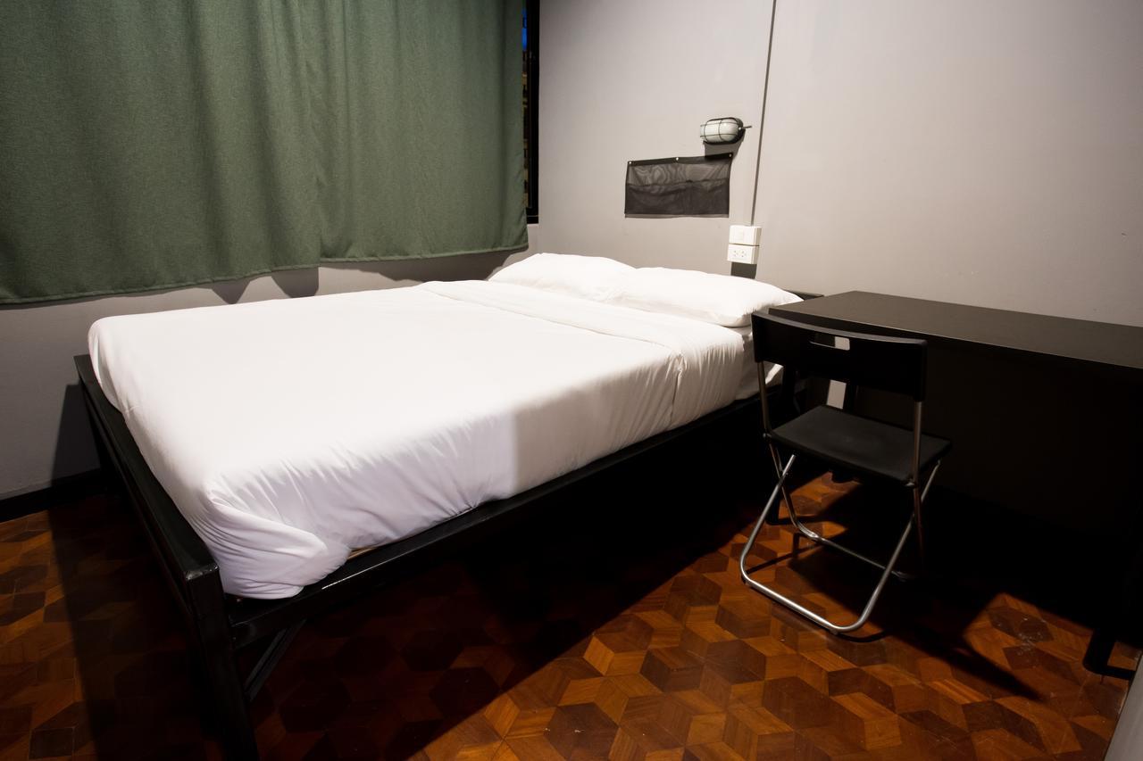 Puck Hostel 曼谷 外观 照片