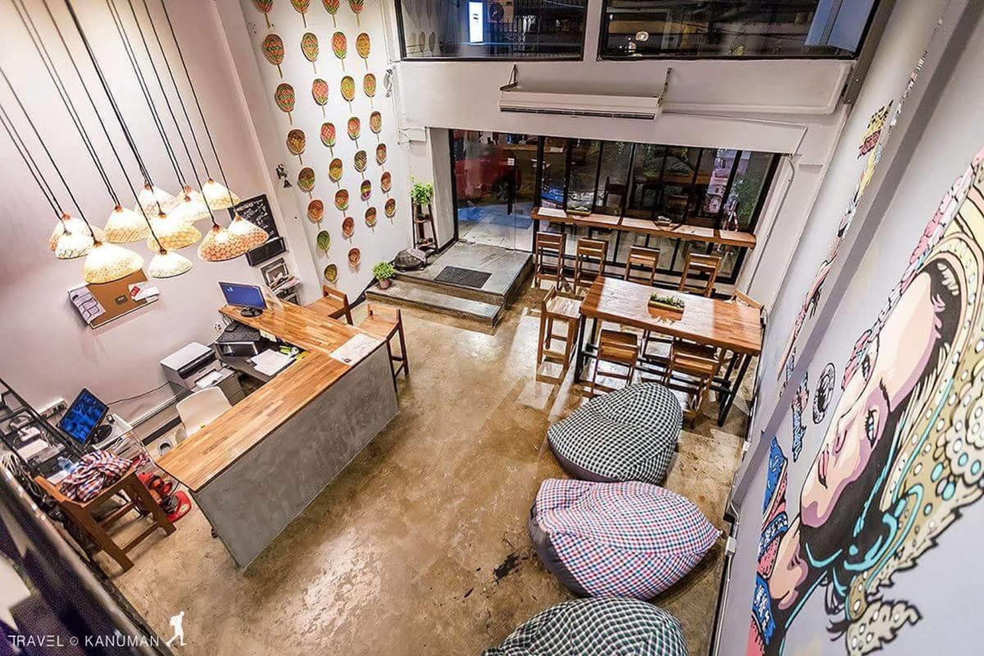 Puck Hostel 曼谷 外观 照片