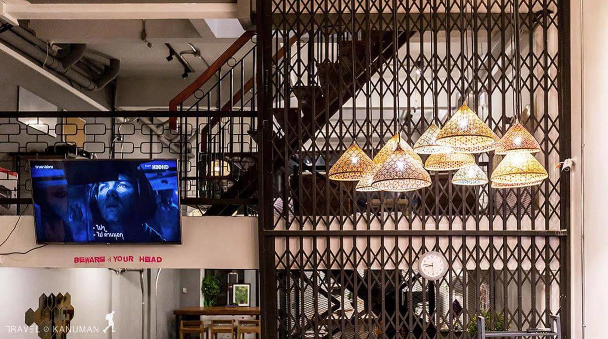 Puck Hostel 曼谷 外观 照片